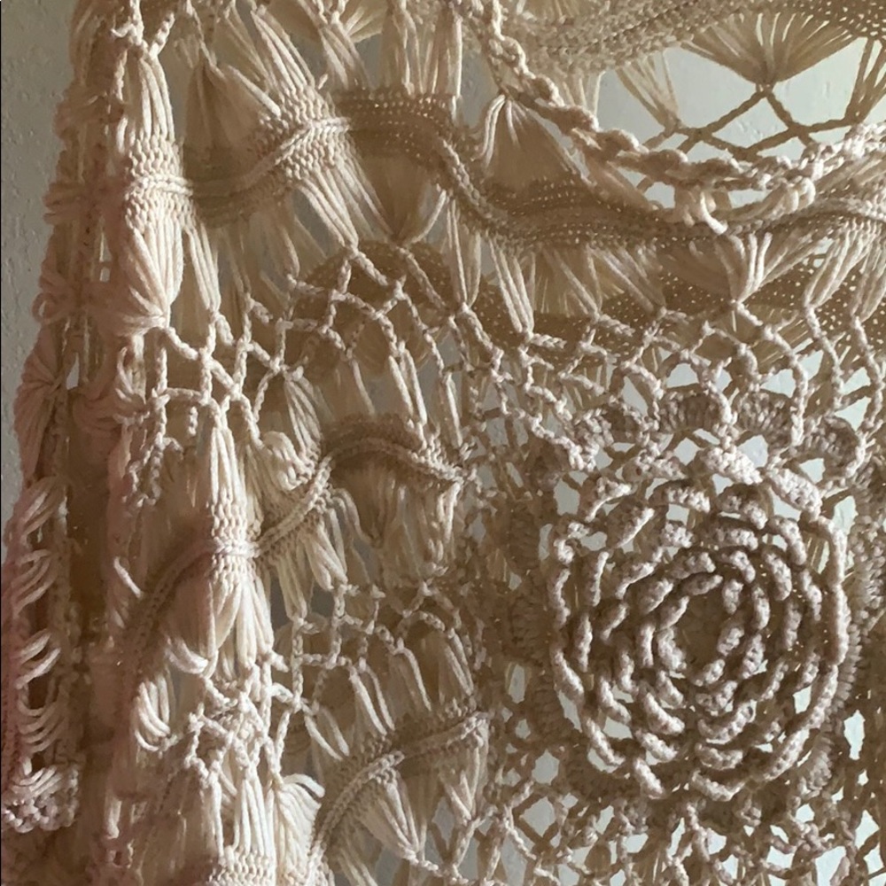 Crochet top - Picture 2 of 2
